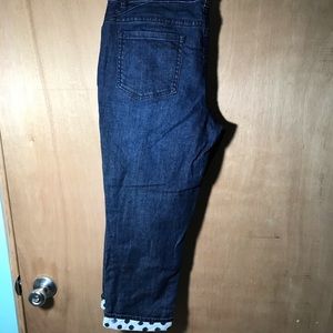 Cold Water Creek cropped jeans with polka dot trim